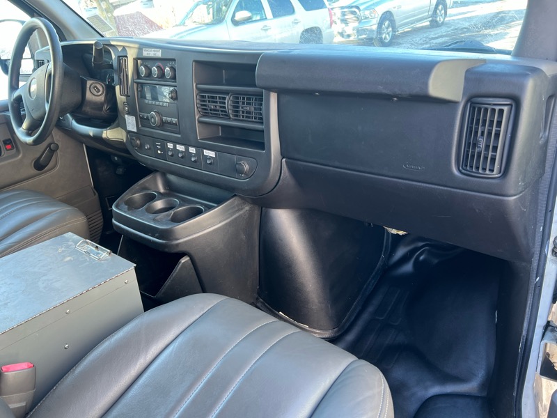 Chevrolet Express 2500 Cargo 2013