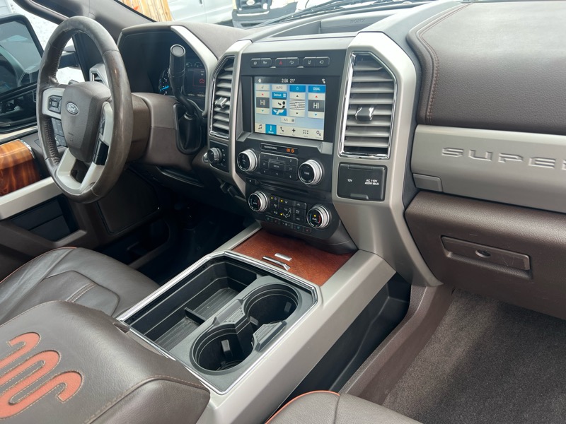 Ford F350SD King Ranch Crew Cab 4WD LWB SRW 2017