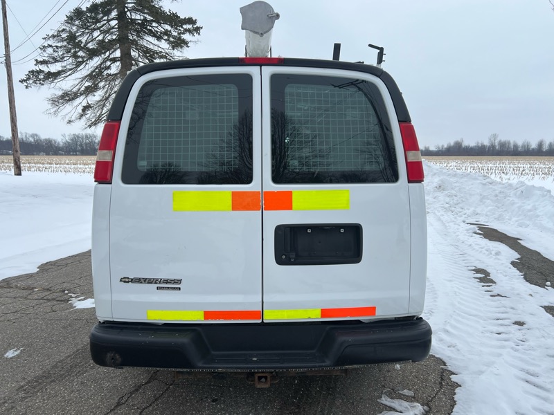 Chevrolet Express 2500 Cargo 2013