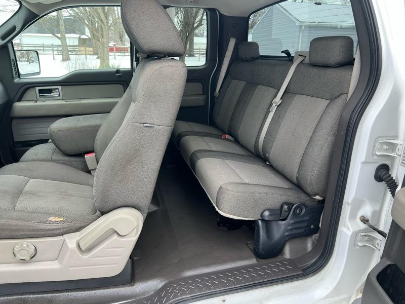 Ford F-150 XL SuperCab 6.5-ft. Bed 4WD 2009