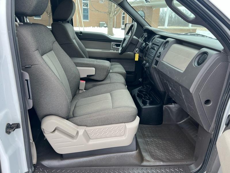 Ford F-150 XL SuperCab 6.5-ft. Bed 4WD 2009