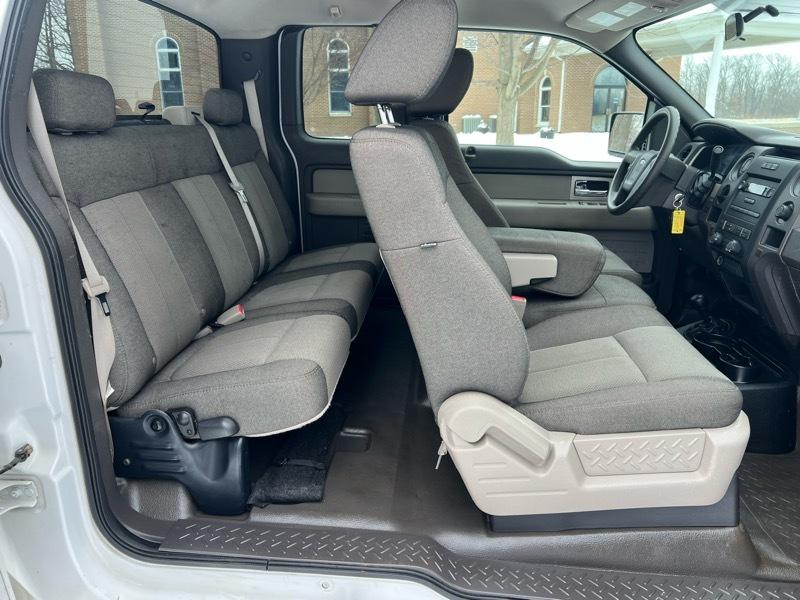 Ford F-150 XL SuperCab 6.5-ft. Bed 4WD 2009