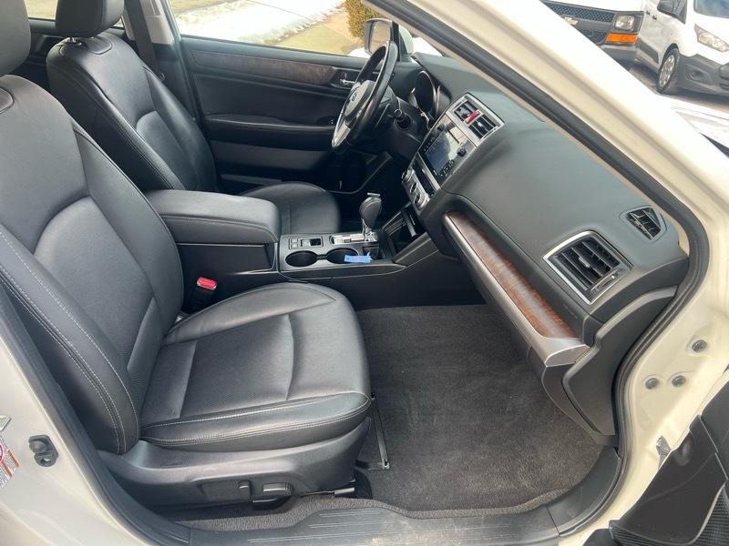 Subaru Outback 2.5i Limited 2015