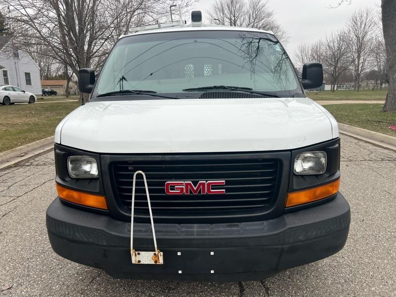 GMC Savana G2500 Cargo 2016
