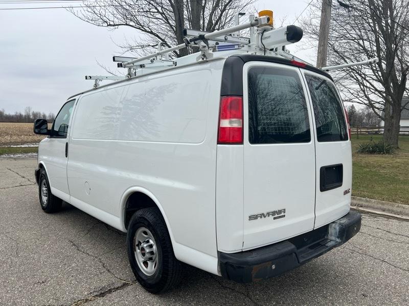 GMC Savana G2500 Cargo 2016
