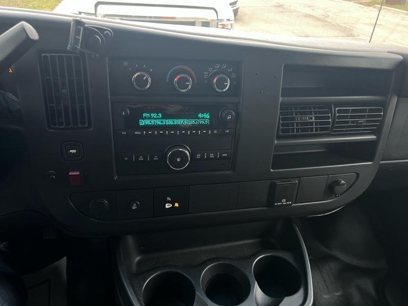 GMC Savana G2500 Cargo 2016