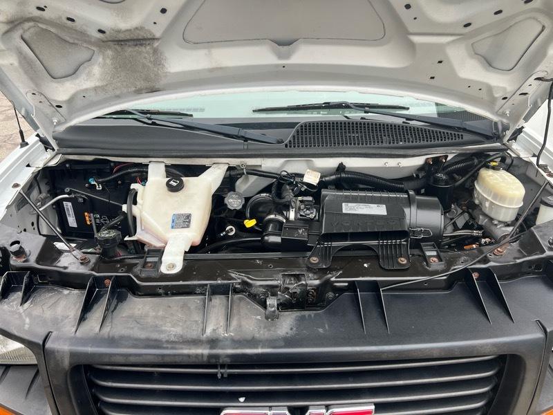 GMC Savana G2500 Cargo 2016