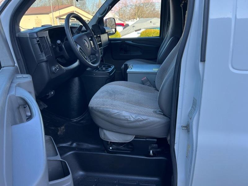 GMC Savana G2500 Cargo 2014