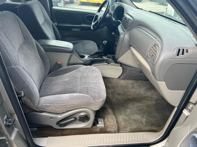 Chevrolet TrailBlazer EXT LS 2WD 2003