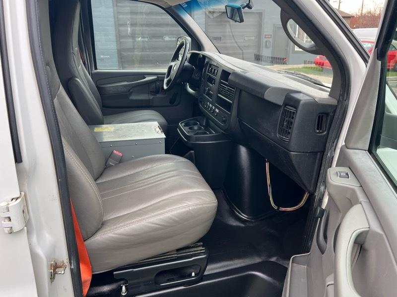 Chevrolet Express 2500 Cargo 2013