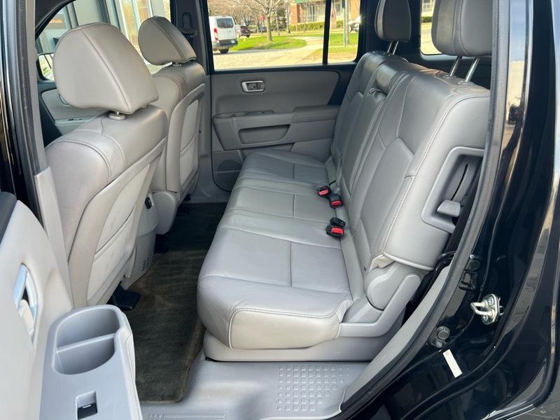 Honda Pilot EX-L 2WD 5-Spd AT with Navigation 2014