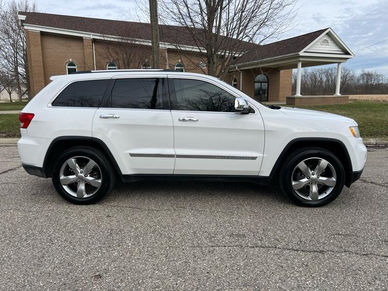Jeep Grand Cherokee Overland 2WD 2013
