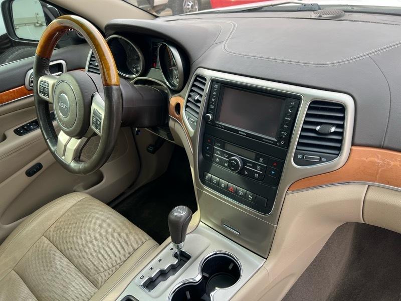 Jeep Grand Cherokee Overland 2WD 2013