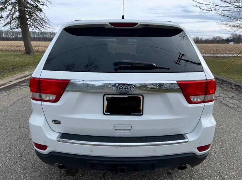 Jeep Grand Cherokee Overland 2WD 2013