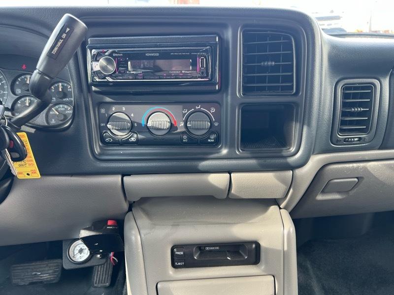 Chevrolet Suburban K1500 4WD 2000