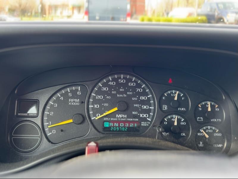 Chevrolet Suburban K1500 4WD 2000