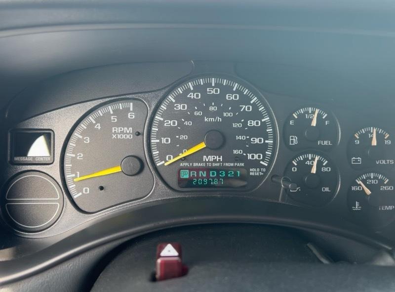 Chevrolet Suburban K1500 4WD 2000