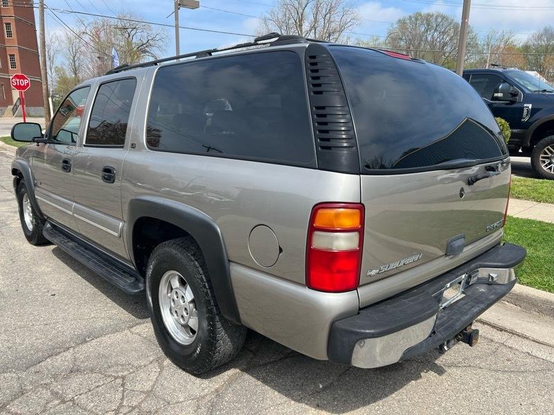 Chevrolet Suburban K1500 4WD 2000