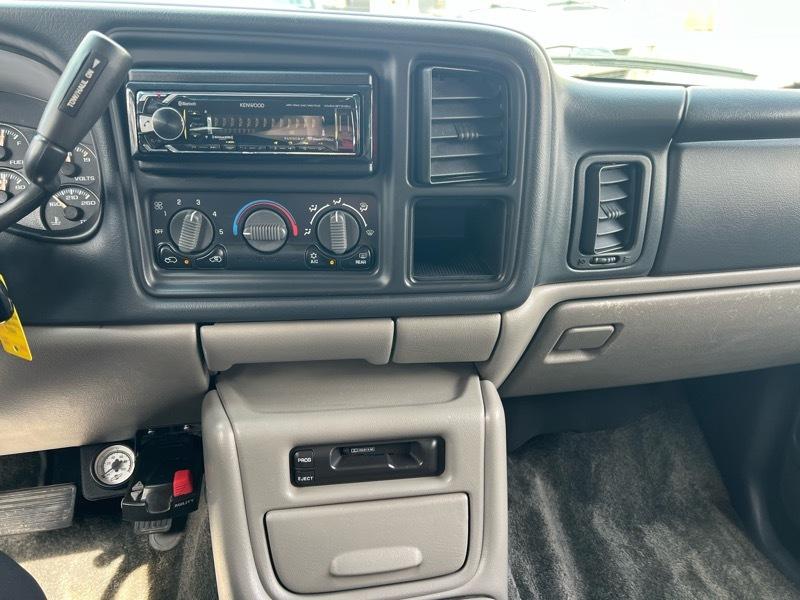 Chevrolet Suburban K1500 4WD 2000