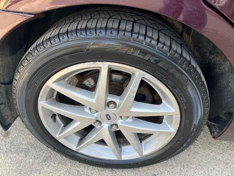 Ford Fusion SEL AWD 2012