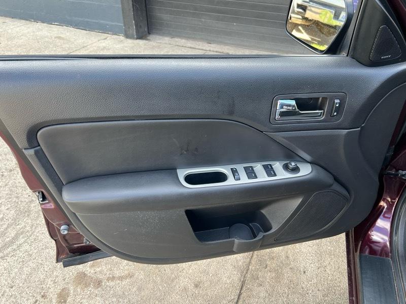 Ford Fusion SEL AWD 2012