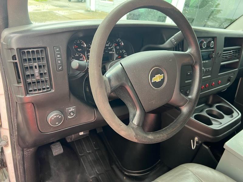 Chevrolet Express 2500 Cargo 2013