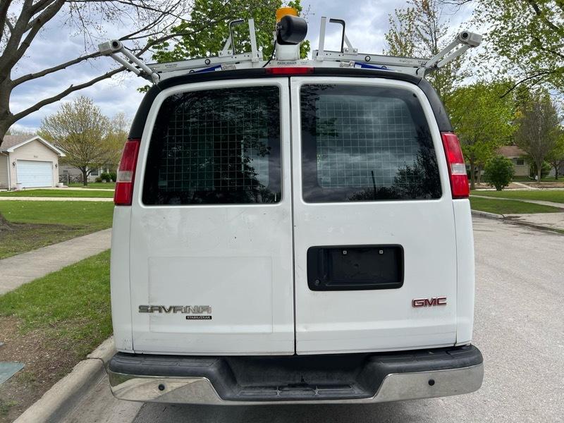 GMC Savana G2500 Cargo 2016