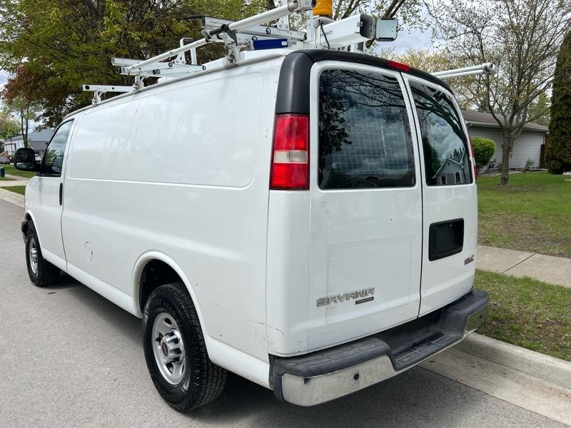 GMC Savana G2500 Cargo 2016