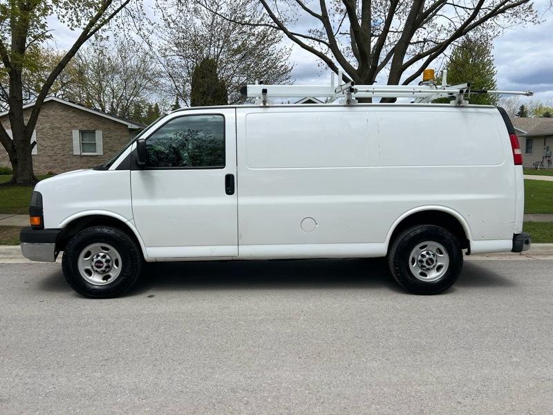 GMC Savana G2500 Cargo 2016