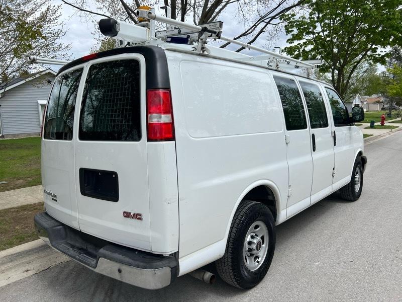 GMC Savana G2500 Cargo 2016