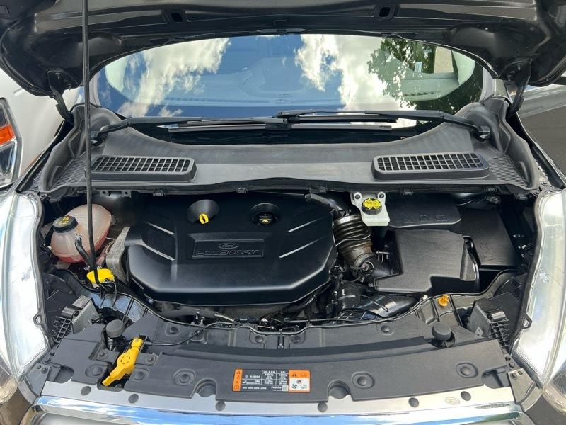 Ford Escape Titanium FWD 2017