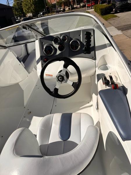 Bombardier Seadoo  2006