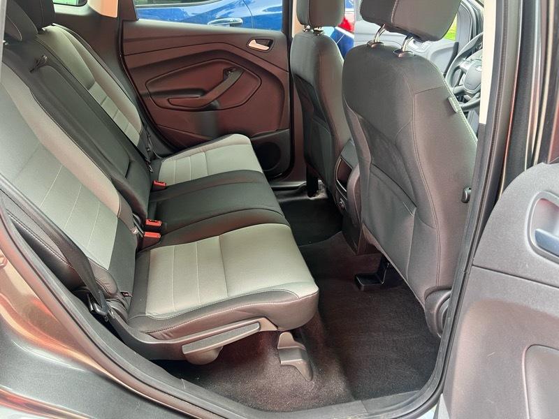 Ford Escape SE FWD 2016