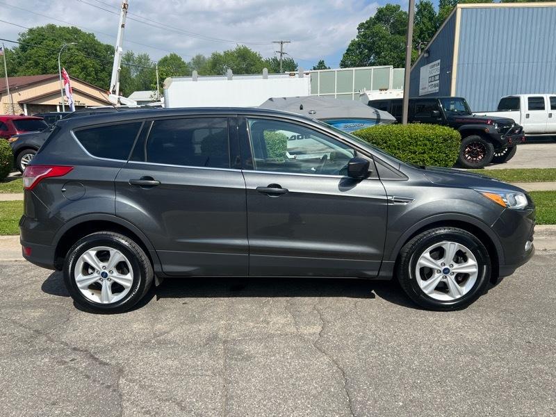 Ford Escape SE FWD 2016