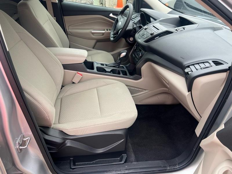 Ford Escape SE FWD 2018