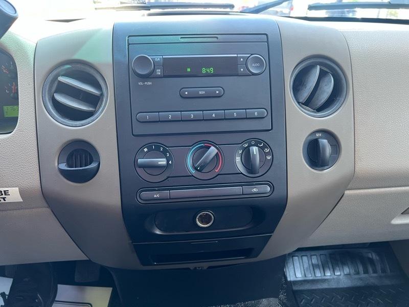 Ford F-150 XL Long Box 2WD 2008