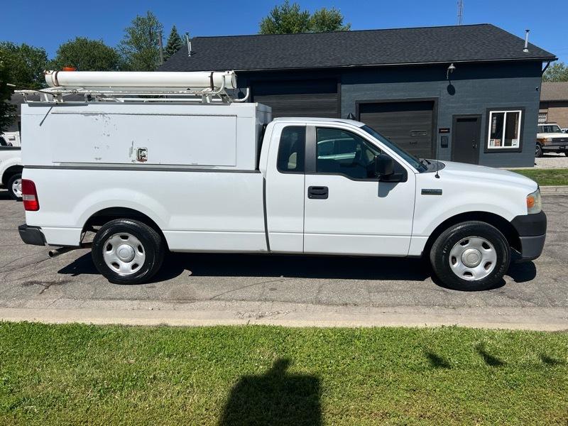 Ford F-150 XL Long Box 2WD 2008