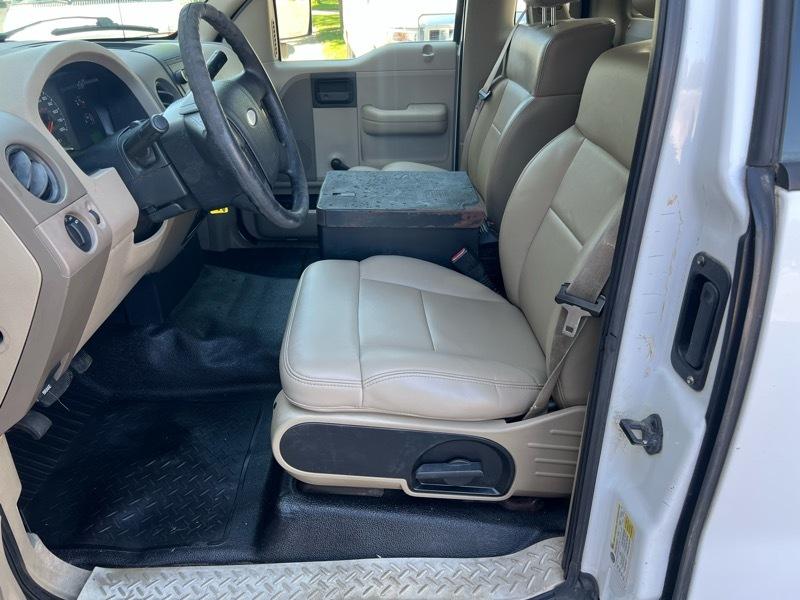 Ford F-150 XL Long Box 2WD 2008