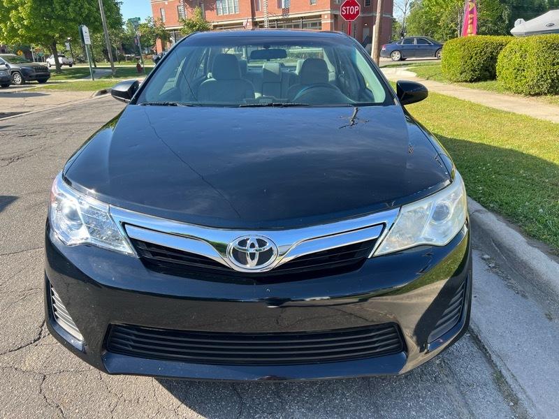 Toyota Camry LE 2012