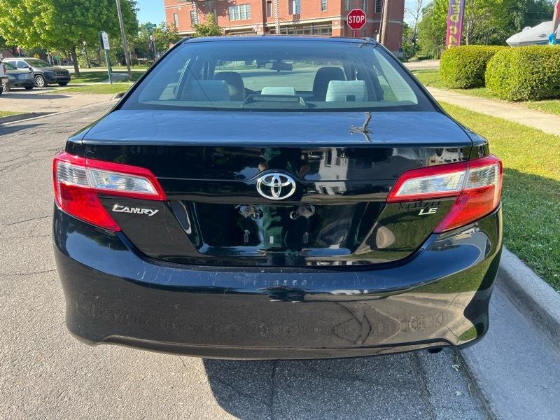 Toyota Camry LE 2012