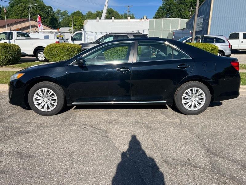 Toyota Camry LE 2012