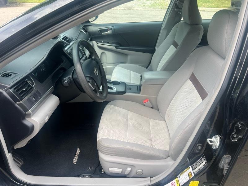 Toyota Camry LE 2012