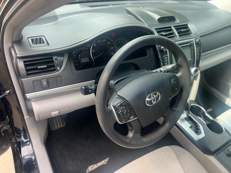 Toyota Camry LE 2012