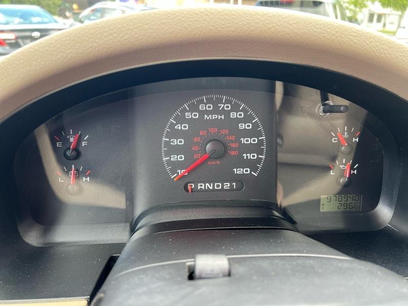 Ford F-150 XL Long Box 2WD 2007