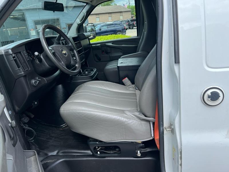 Chevrolet Express 2500 Cargo 2013