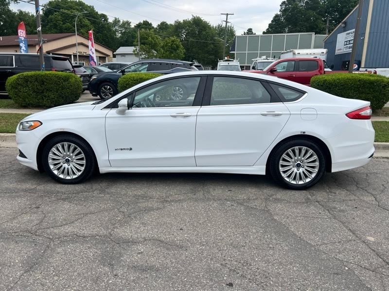 Ford Fusion Hybrid SE 2015