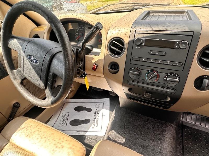 Ford F-150 XL Long Box 2WD 2008