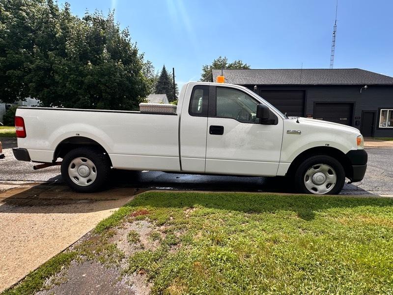 Ford F-150 XL Long Box 2WD 2008