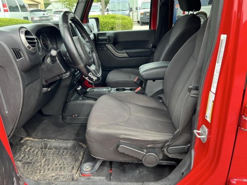 2014 Jeep Wrangler Unlimited Sport - Photo 10