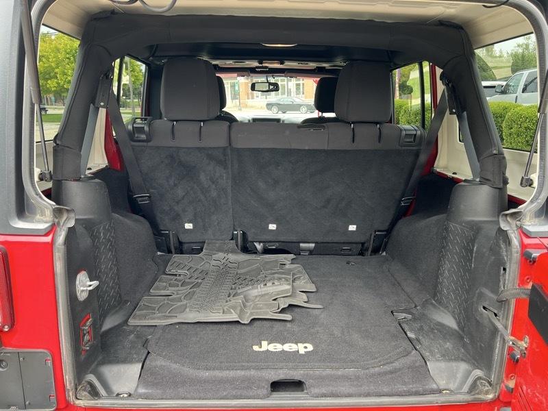 2014 Jeep Wrangler Unlimited Sport - Photo 18